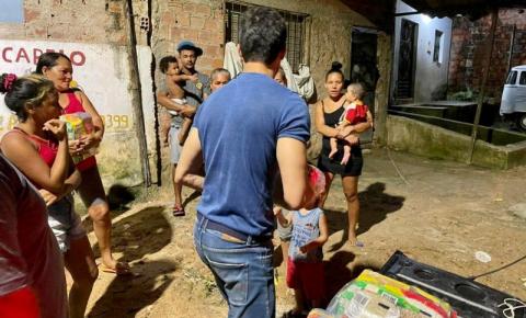 Maceió: Vereador João Catunda age com ação solidária 